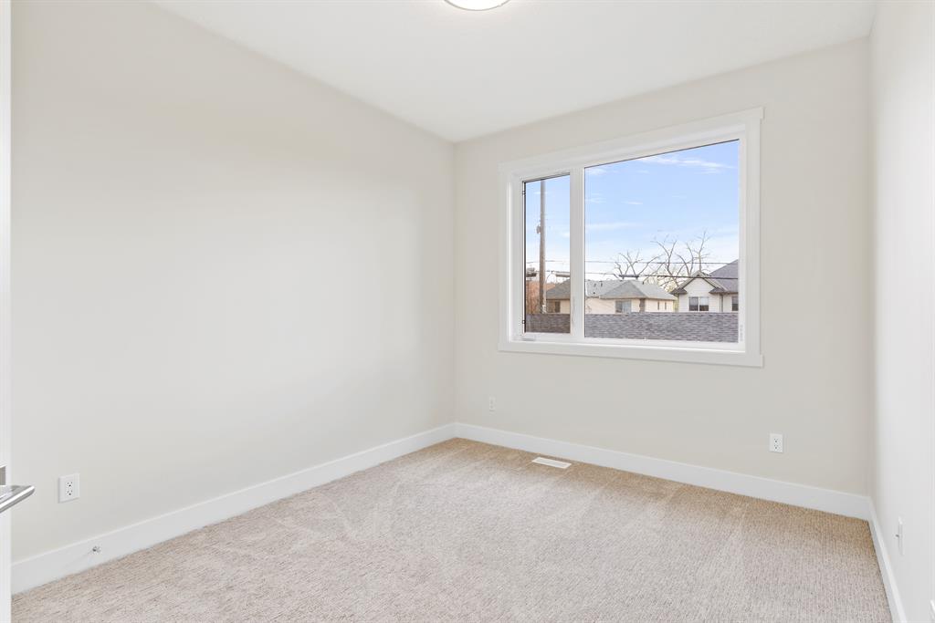 Listing A2048732 - Large Photo # 18