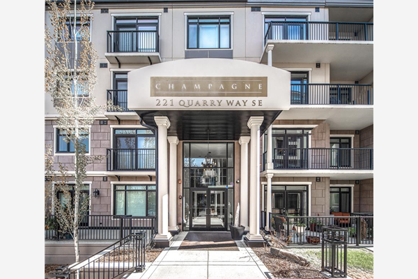 221 Quarry Way SE, Calgary