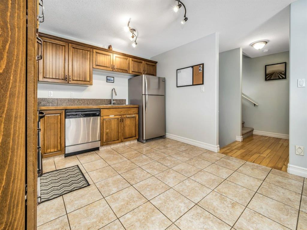 Listing A2049875 - Large Photo # 13