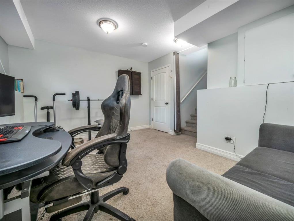 Listing A2049875 - Large Photo # 30