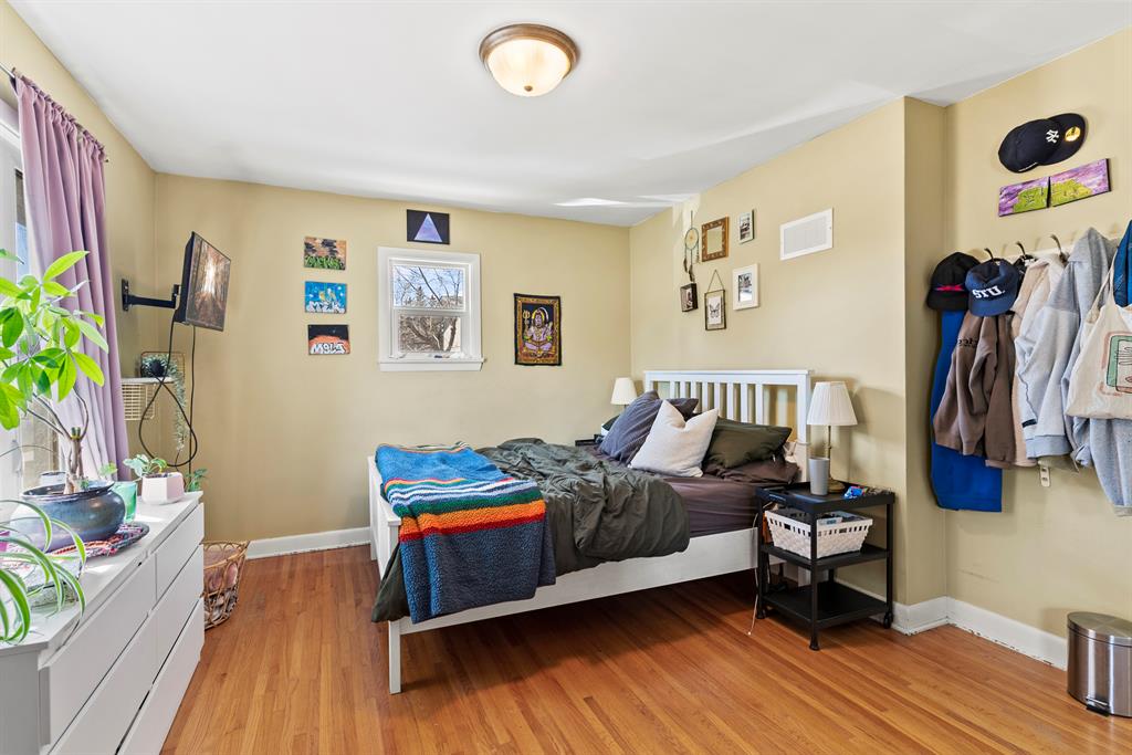 Listing A2049958 - Large Photo # 21