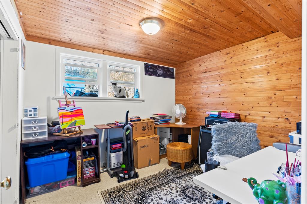 Listing A2049958 - Large Photo # 34