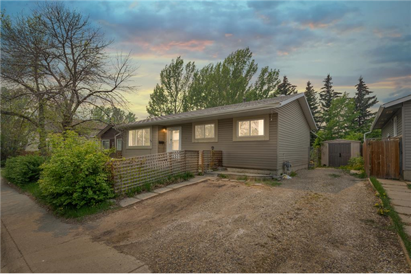 99 Falmead Road NE, Calgary