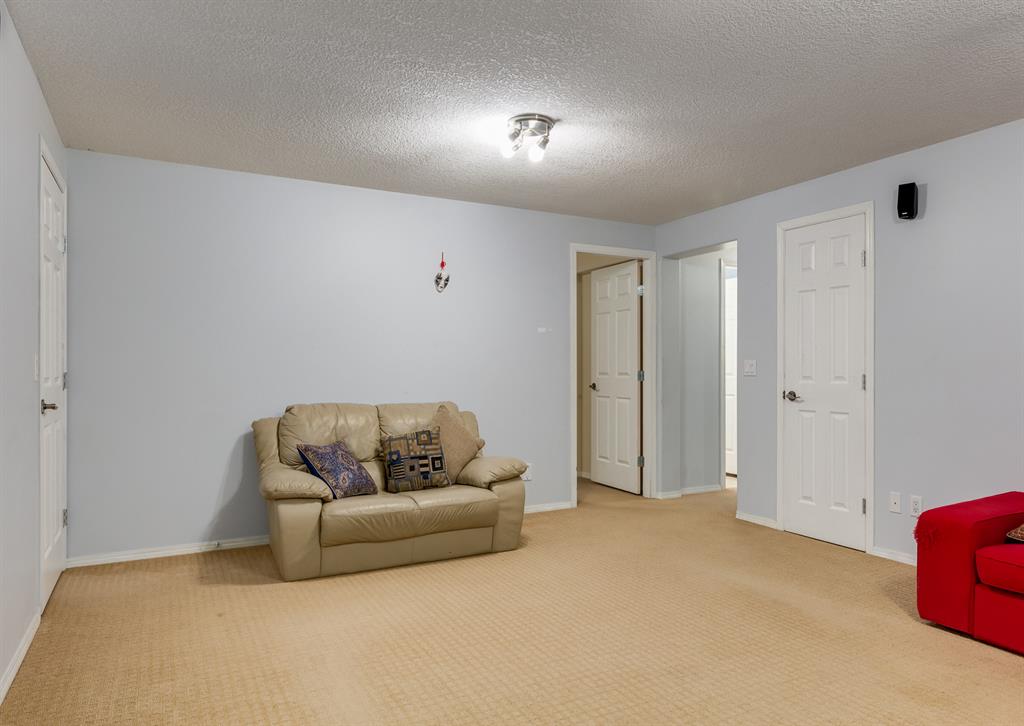 Listing A2050940 - Large Photo # 39