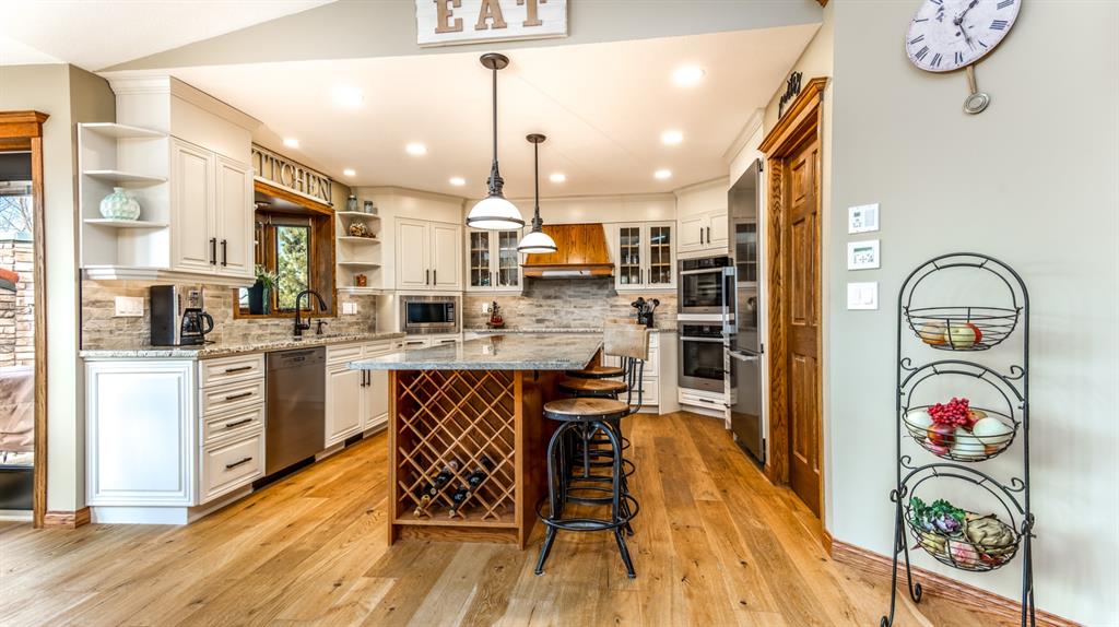 Listing A2051058 - Large Photo # 18