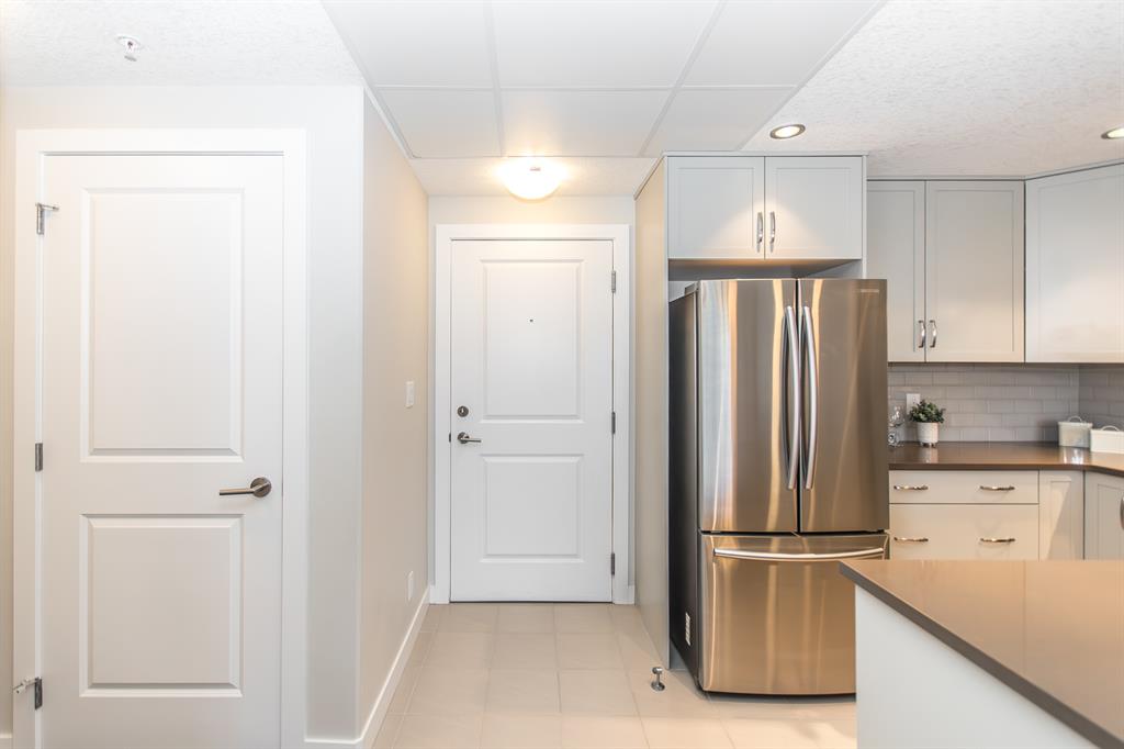 Listing A2051184 - Large Photo # 3