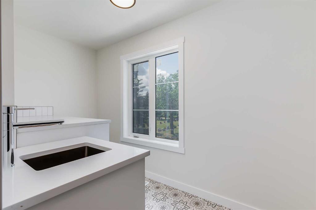 Listing A2051568 - Large Photo # 17