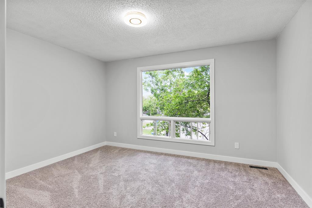 Listing A2051627 - Large Photo # 19