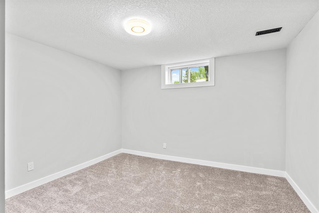 Listing A2051627 - Large Photo # 25