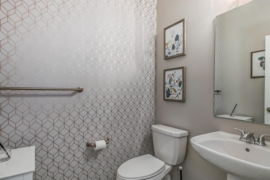 Listing A2051699 - Large Photo # 19