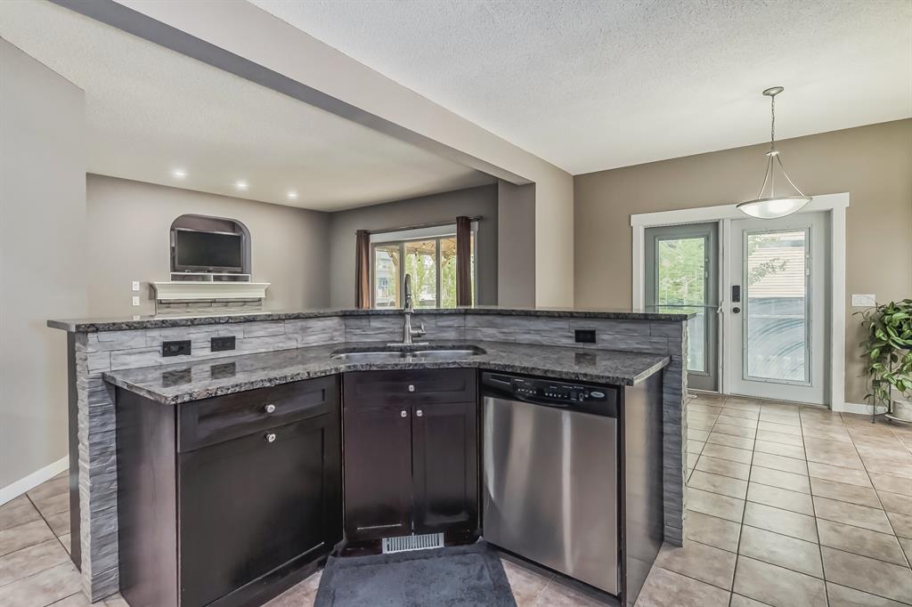 Listing A2051793 - Large Photo # 6