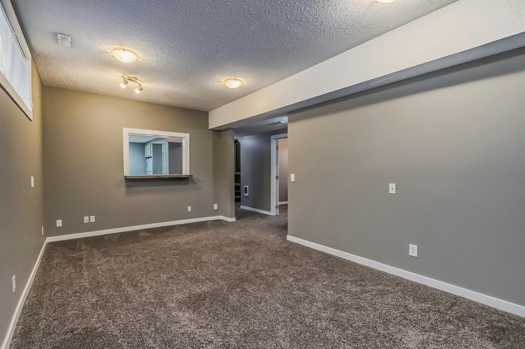 Listing A2051793 - Large Photo # 29