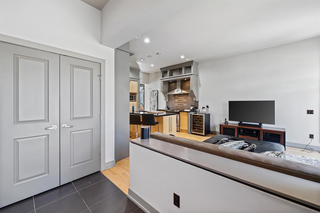Listing A2051797 - Large Photo # 14