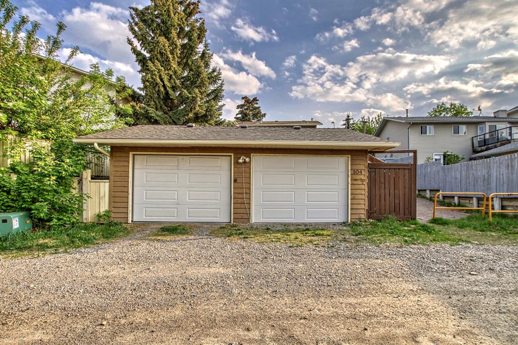 Listing A2052147 - Large Photo # 44