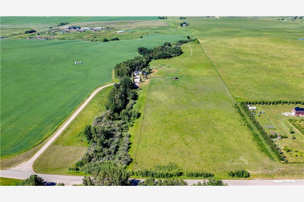 106006 242 Avenue W, Rural Foothills County