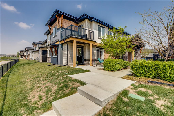 2781 Chinook Winds Drive SW, Airdrie