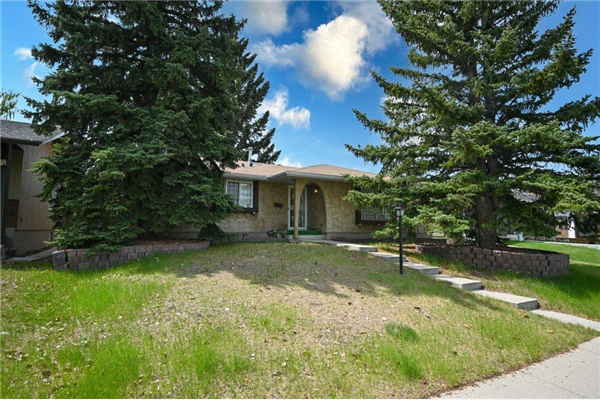 14215 Parkland Boulevard SE, Calgary