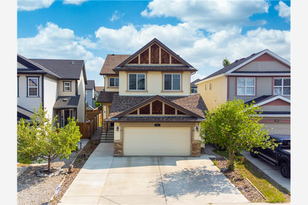 359 Copperpond Circle SE, Calgary