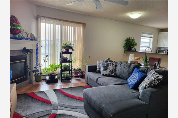 290 SHAWVILLE Way SE, Calgary