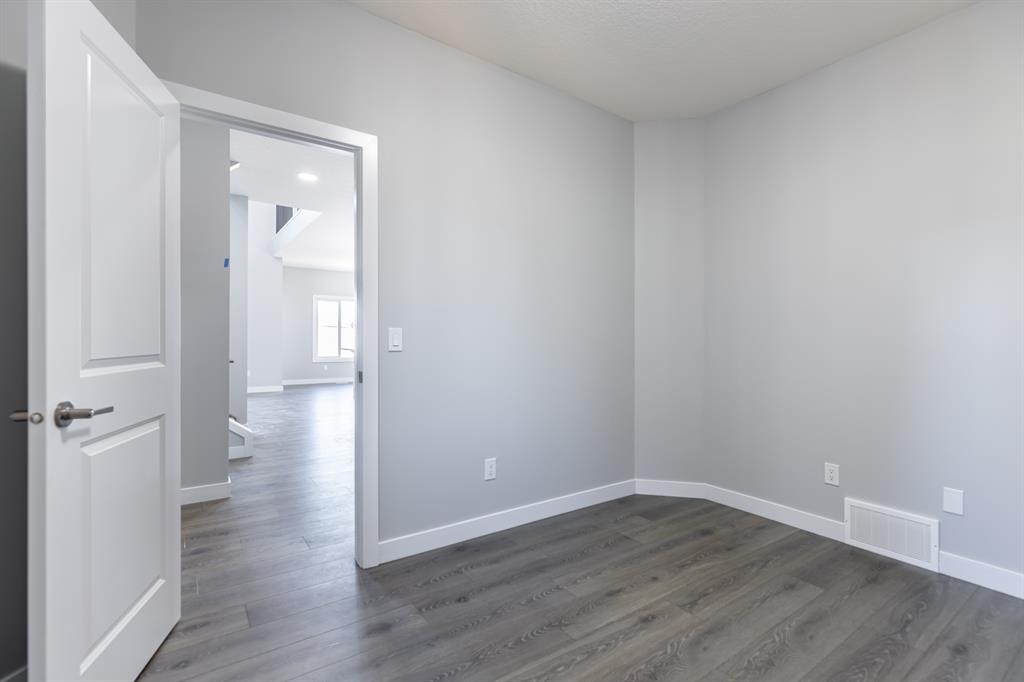 547 Clydesdale Way