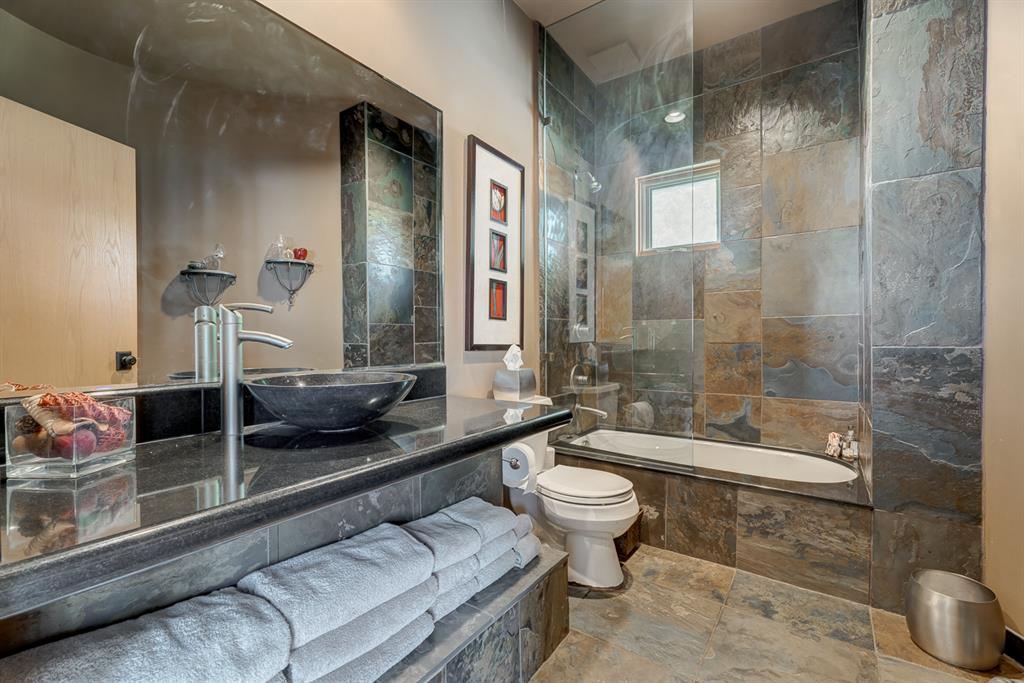 Listing A2053338 - Large Photo # 24