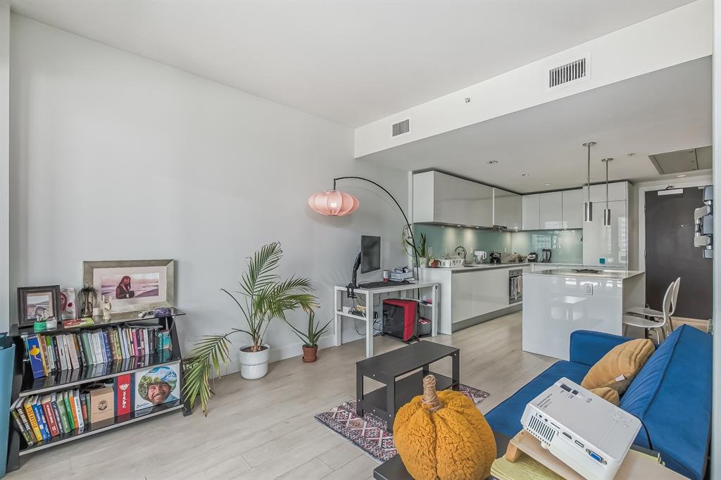1188 3 Street SE, #1008