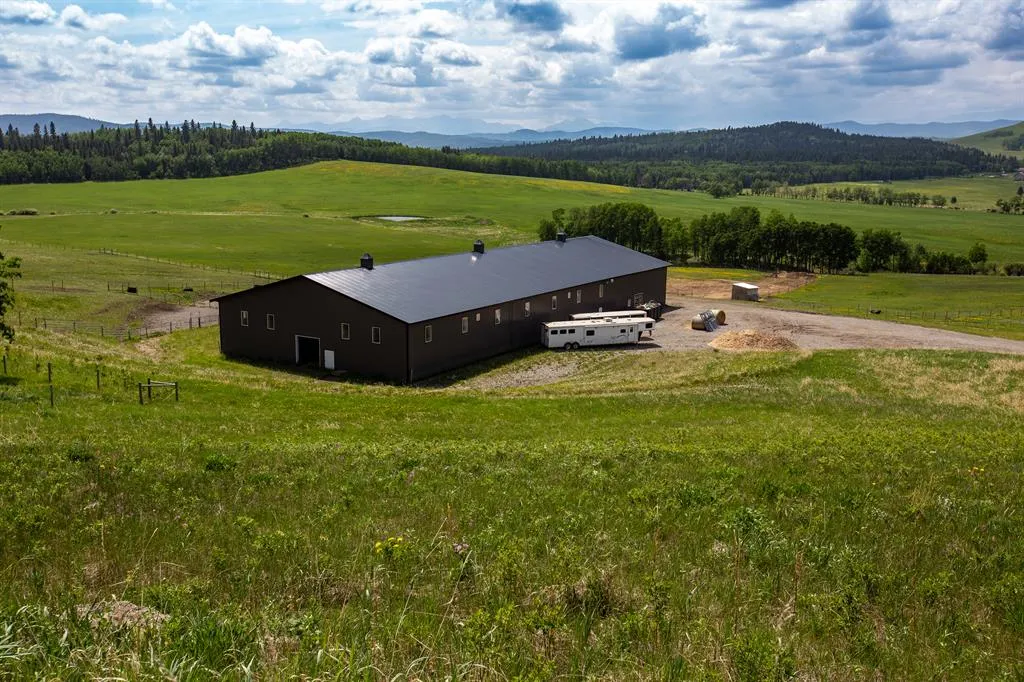 304075 Highway 549 W