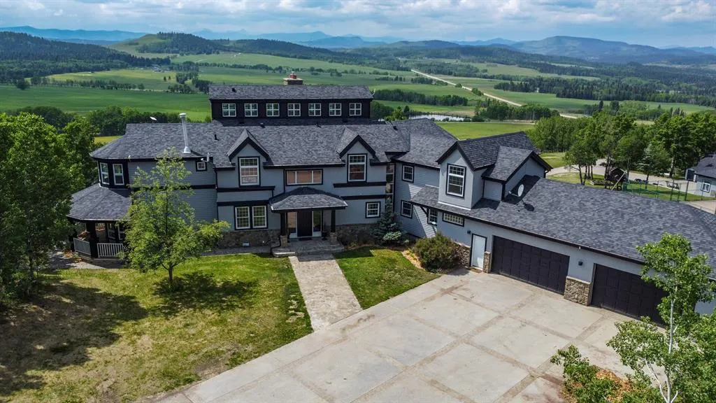 304075 Highway 549 W