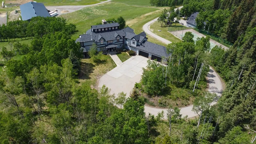 304075 Highway 549 W