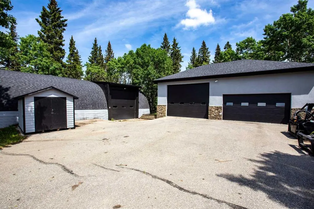 304075 Highway 549 W
