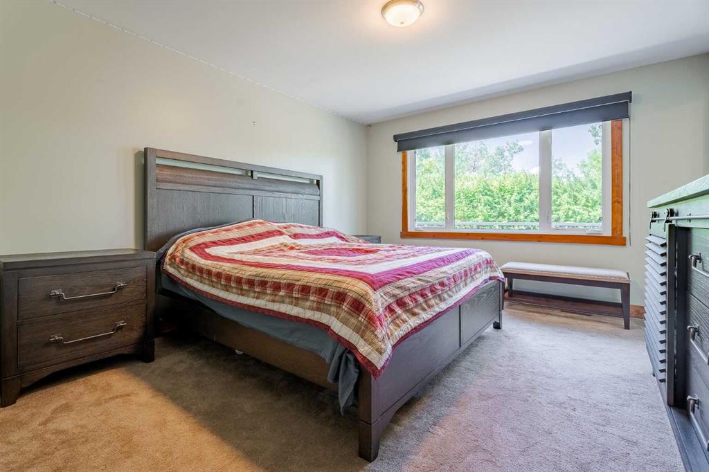 196044 144 Street W