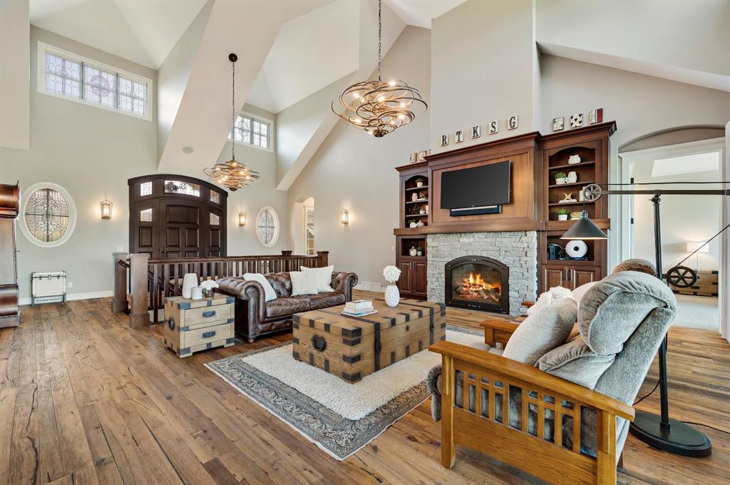 140 Cranbrook View SE