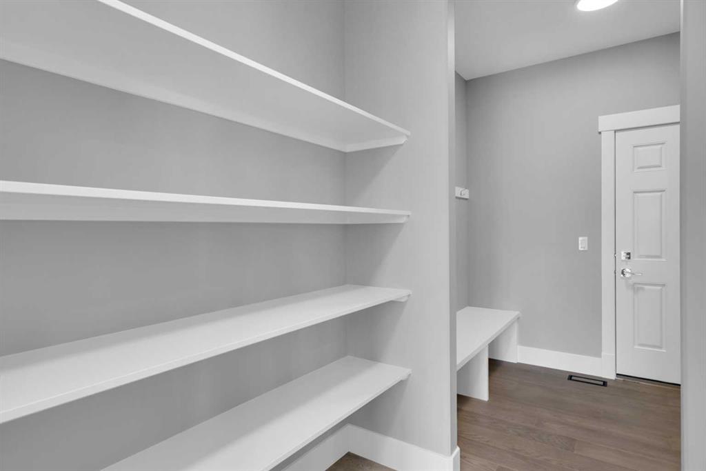 329 Cooperfield Rise