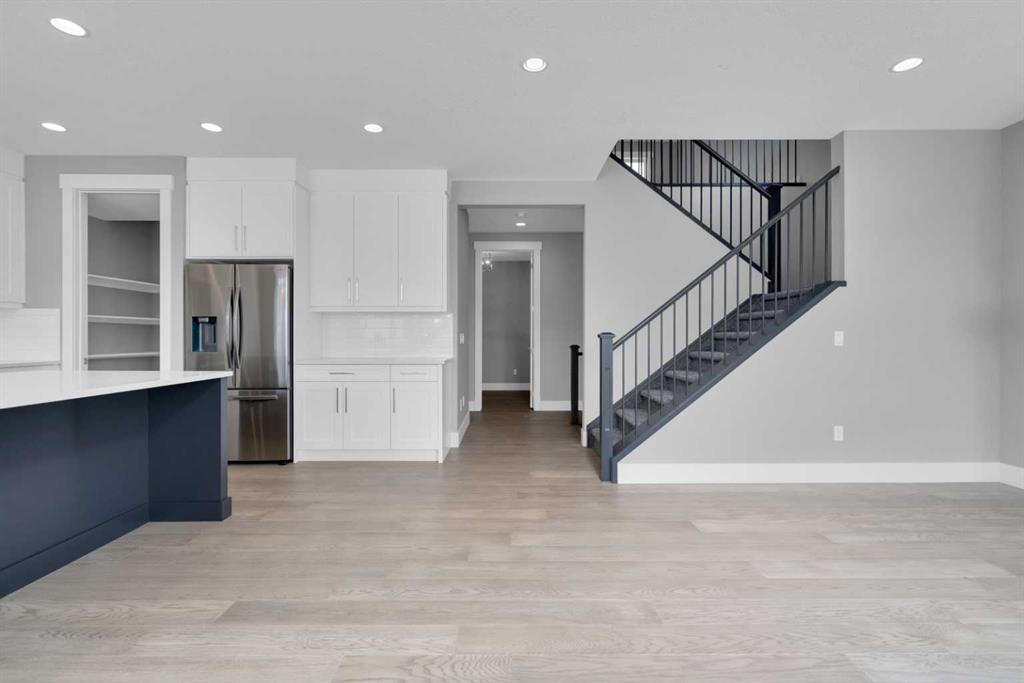 329 Cooperfield Rise
