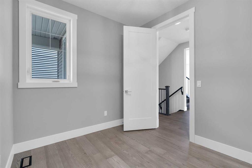 329 Cooperfield Rise