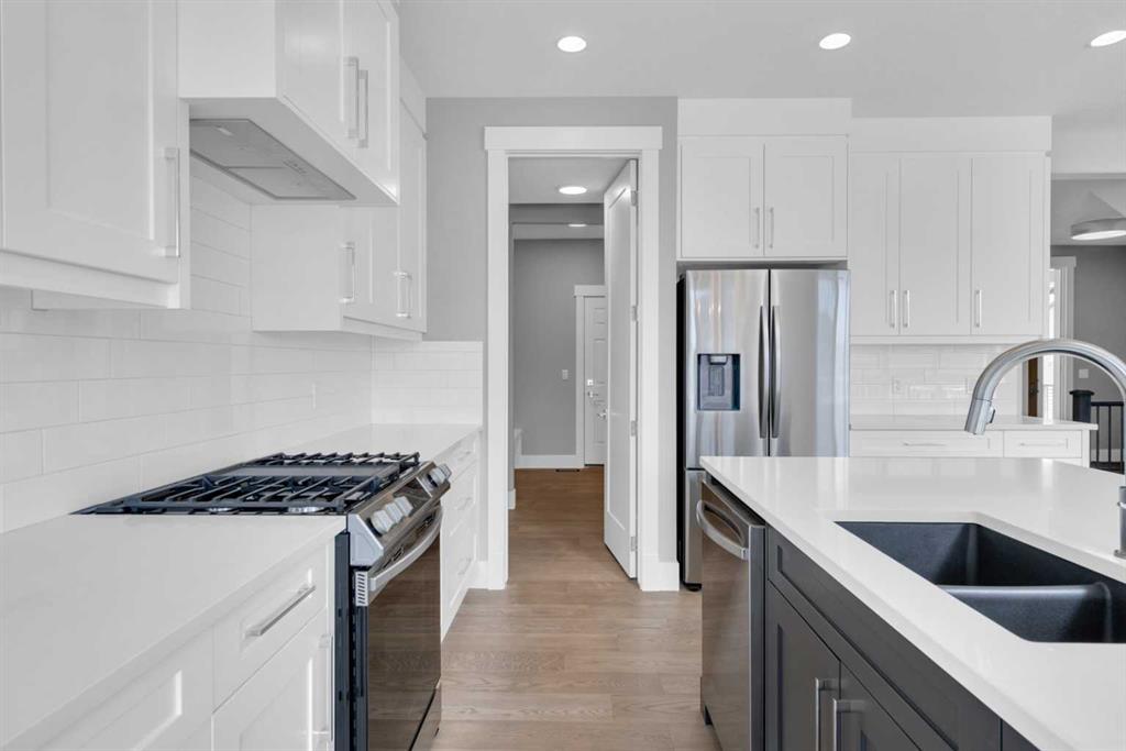 329 Cooperfield Rise