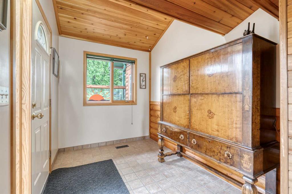 Listing A2059549 - Large Photo # 2