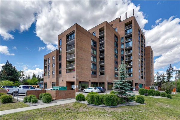 8604 48 Avenue NW, Calgary