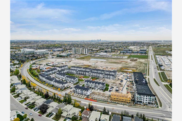 255 Les Jardins Park SE, Calgary