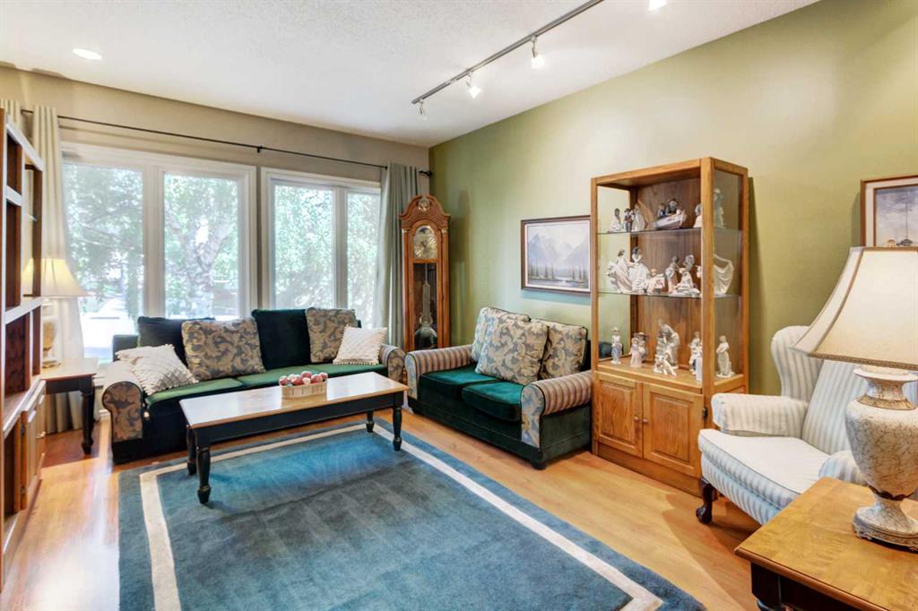Listing A2061405 - Large Photo # 4