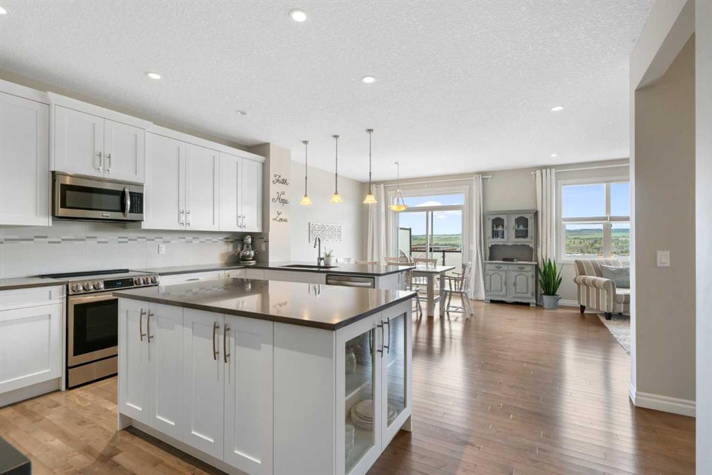 30 Heritage View