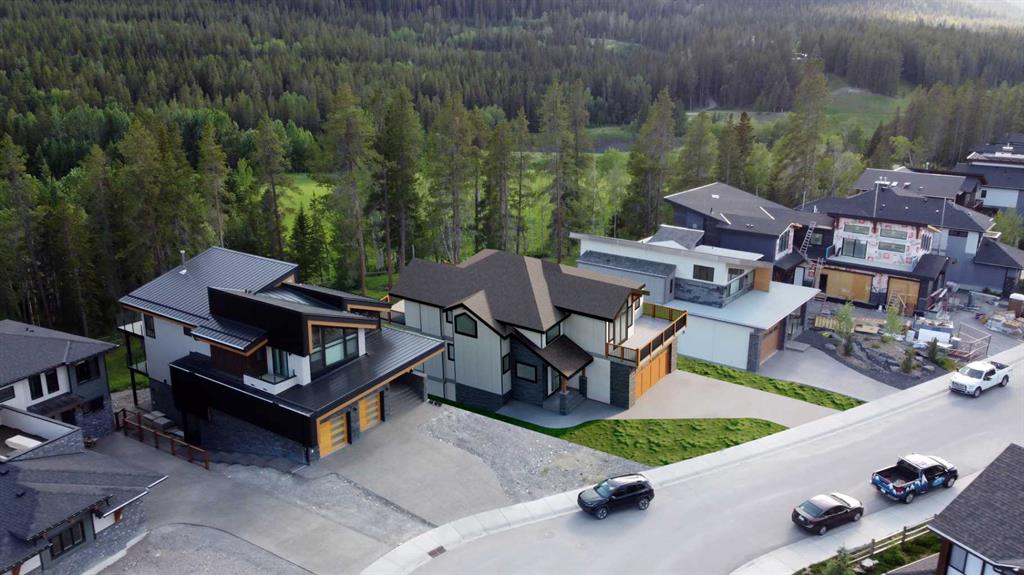 493 Stewart Creek Close