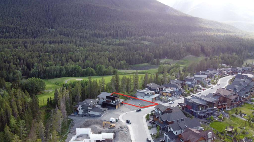 493 Stewart Creek Close
