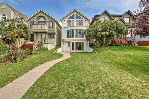 1932 Broadview Road NW, Calgary