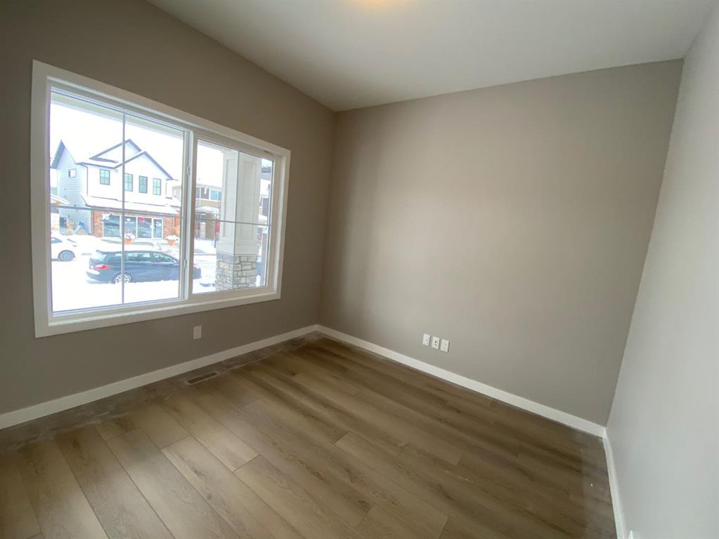 800 reynolds Manor