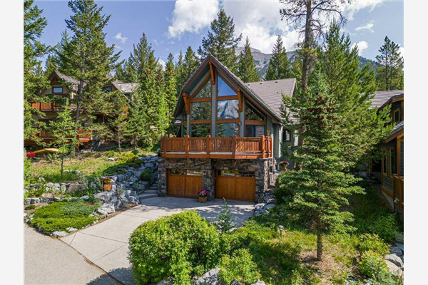 21 blue grouse Ridge, Canmore
