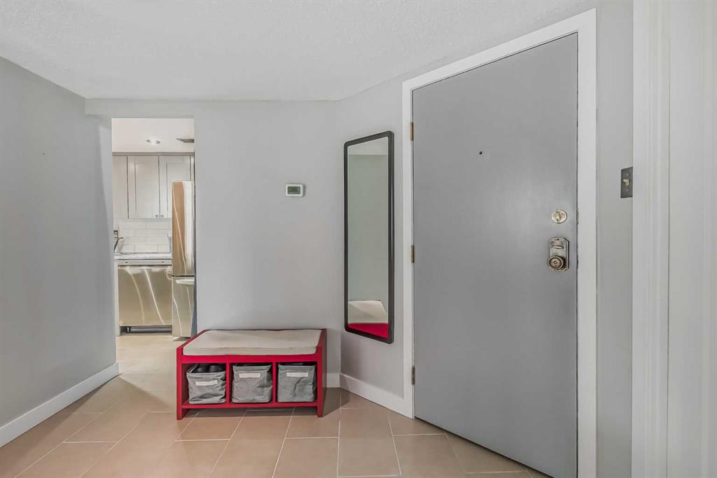 1304 15 Avenue SW, #210