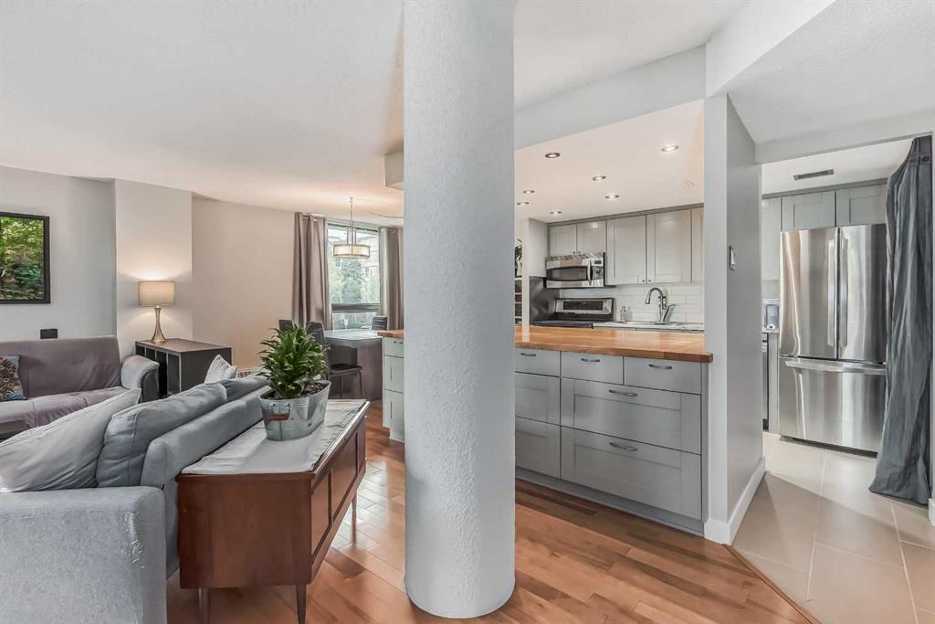 1304 15 Avenue SW, #210