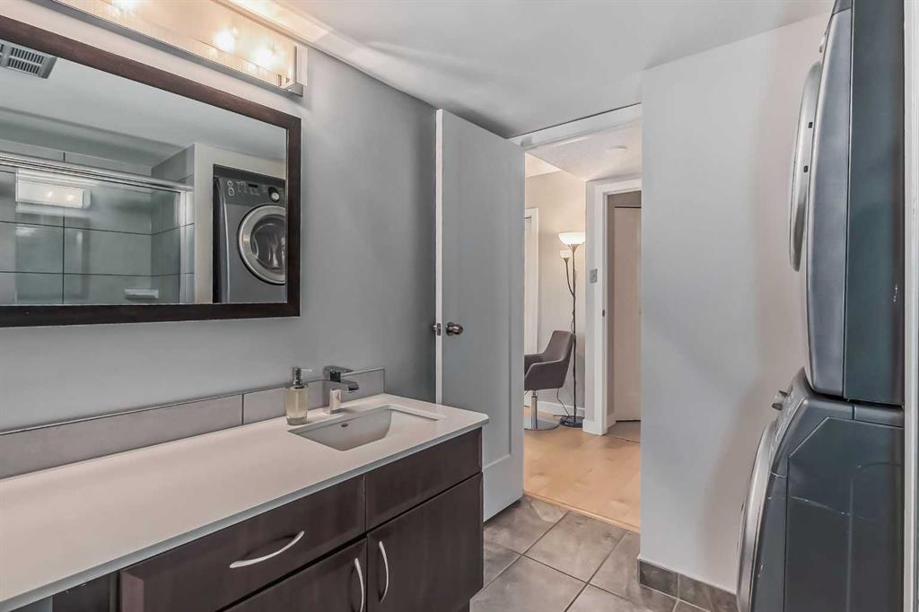 1304 15 Avenue SW, #210