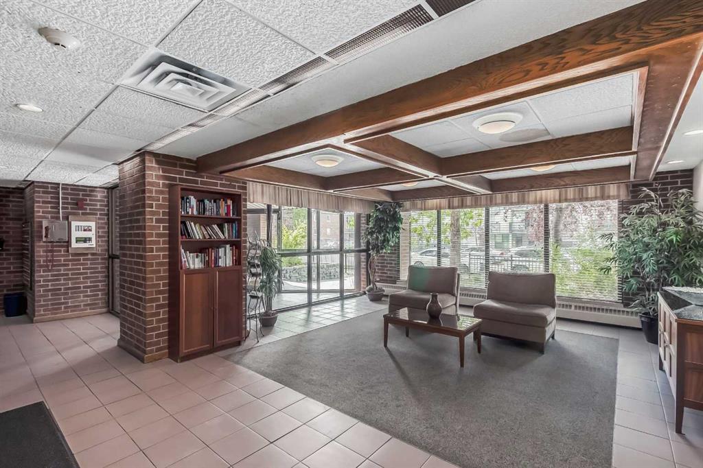 1304 15 Avenue SW, #210